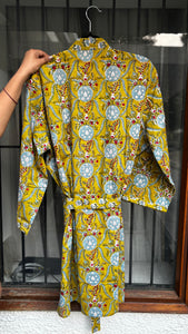 Fanaah Dressing Gown
